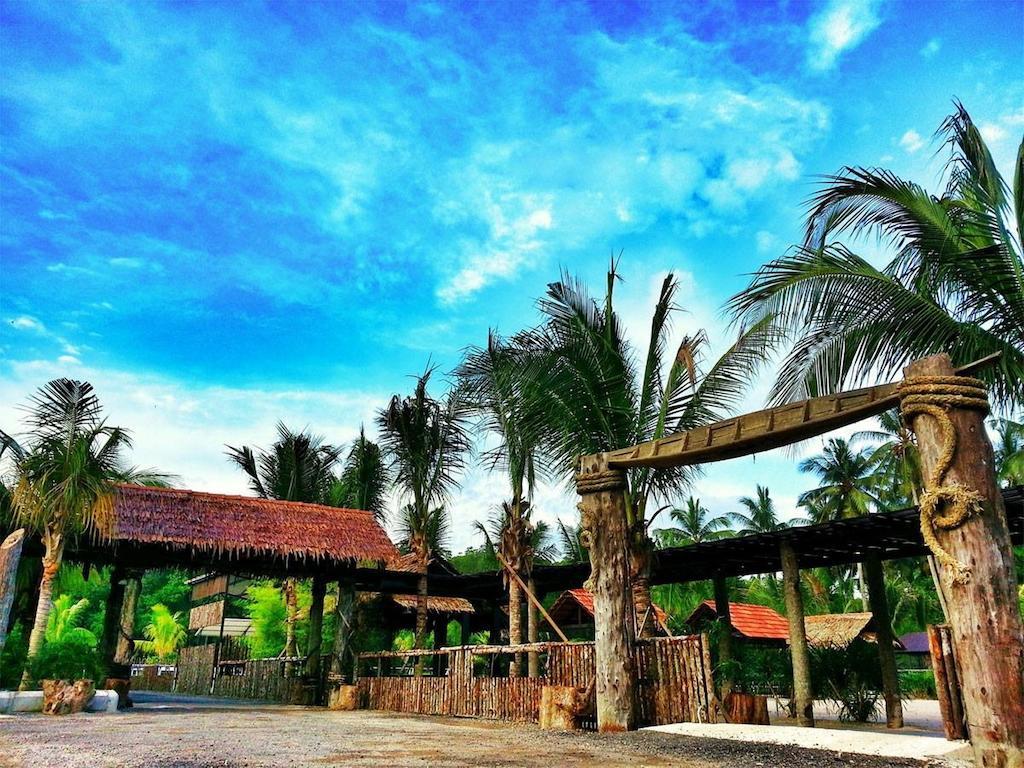 Hs Farm Waterpark Hotel Muar Esterno foto