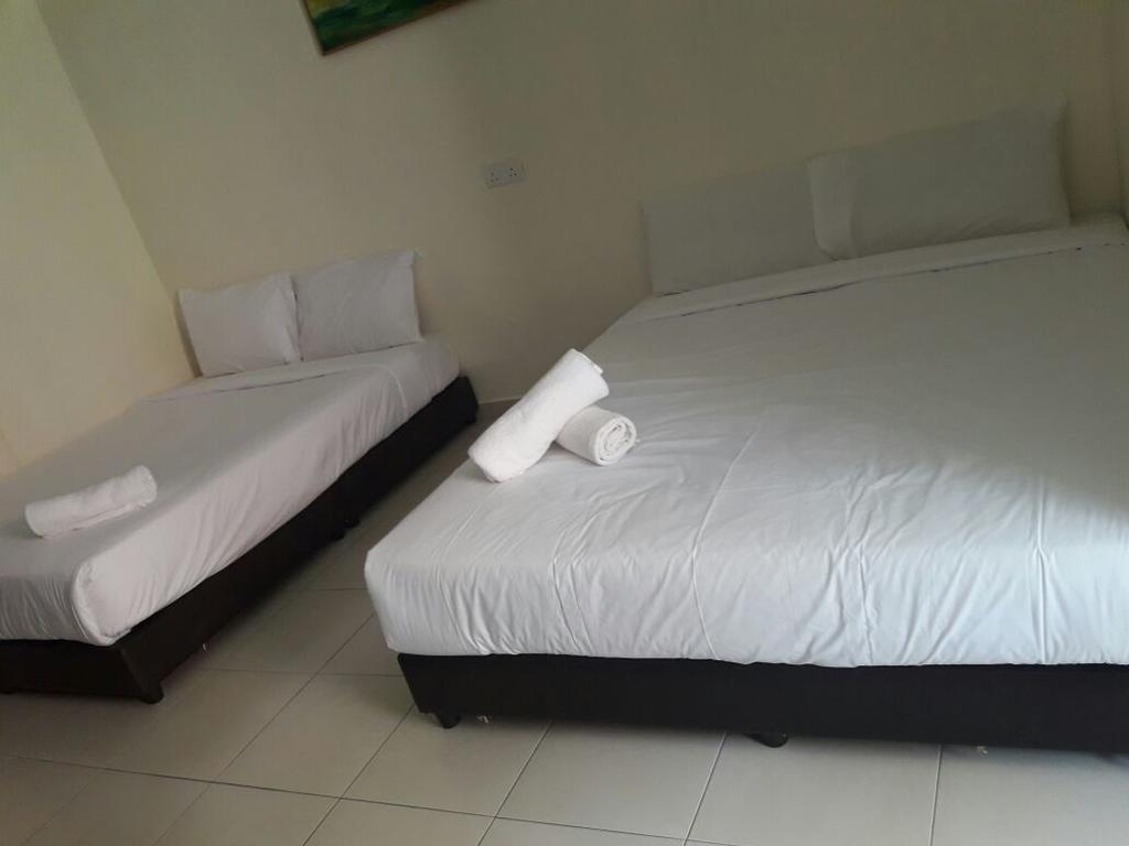 Hs Farm Waterpark Hotel Muar Esterno foto